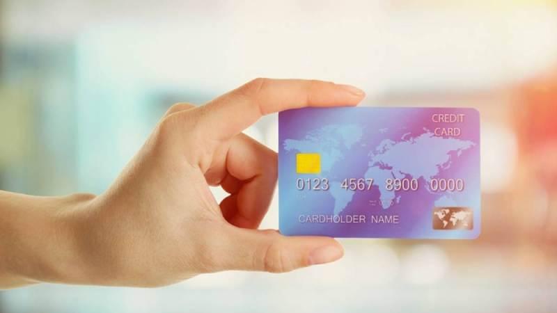 Kartu Kredit Terbaik Untuk Penghasilan Rendah