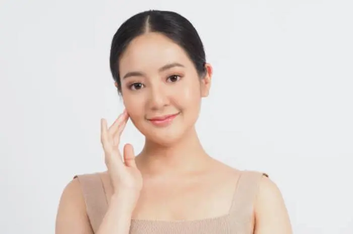 Cara Membuat Wajah Terlihat Lebih Muda